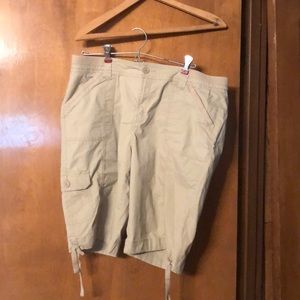 St. John’s Bay Bermuda shorts